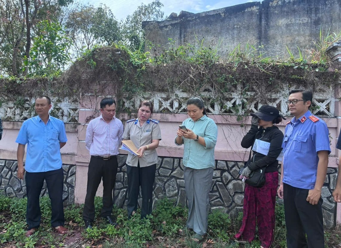 VKSND khu vực 15, tỉnh Đắk Lắk kiểm sát cưỡng chế kê biên tài sản thi hành án