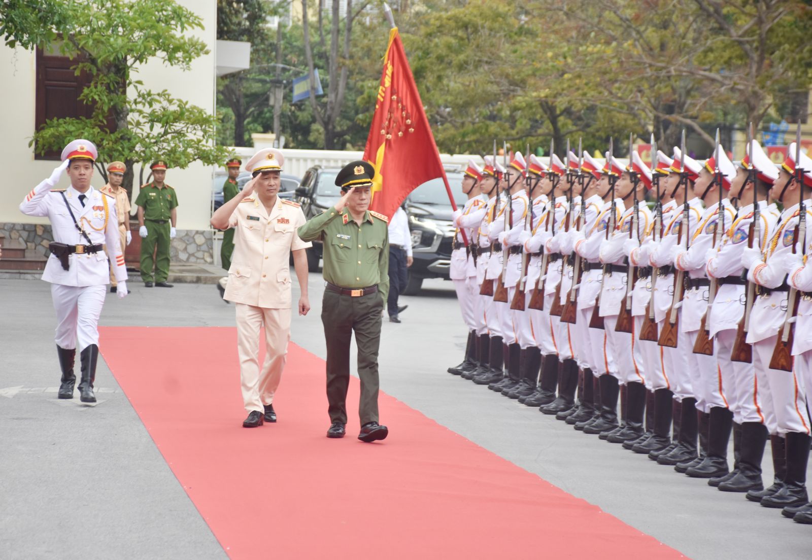 Bộ trưởng Lương Tam Quang Phấn đấu, tiến tới xây dựng xã hội không có tội phạm