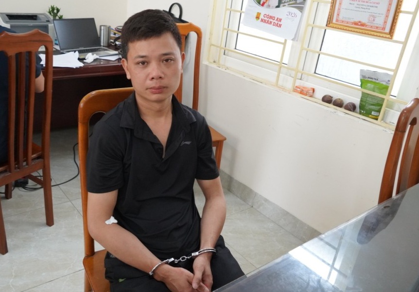 Phê chuẩn khởi tố đối tượng dùng súng truy sát bố mẹ vợ