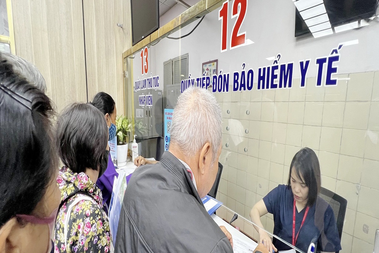 Mở rộng quyền lợi BHYT gắn với bảo đảm ổn định, bền vững chính sách