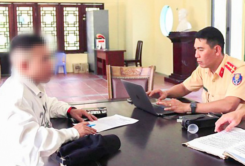 Xử phạt chủ tài khoản TikTok ‘Bắp Kimochi’ lái mô tô nước không chứng nhận đăng ký