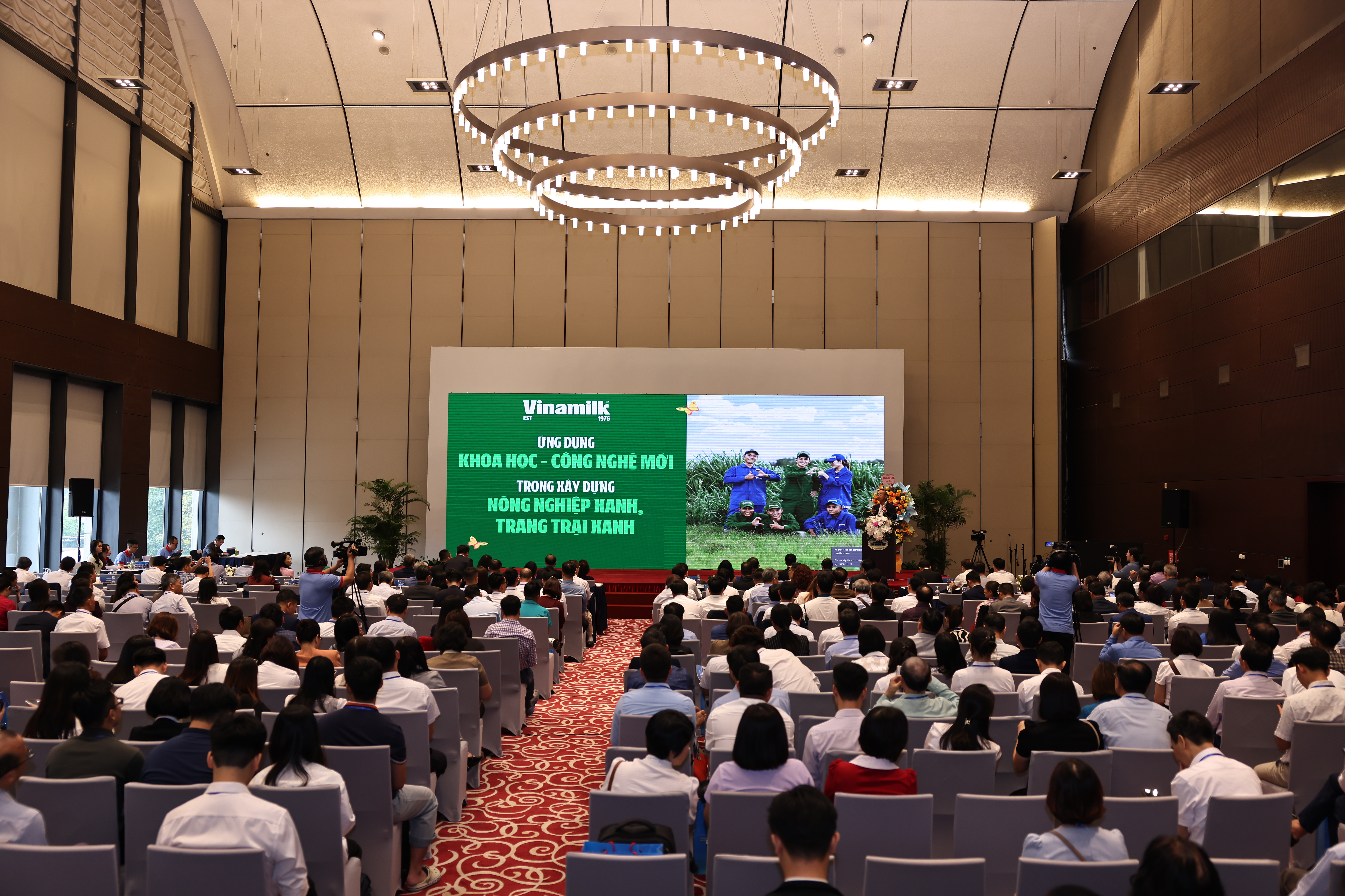 Vinamilk chia sẻ tầm nhìn biến mỗi trang trại thành “tế bào xanh” của nông nghiệp Việt Nam