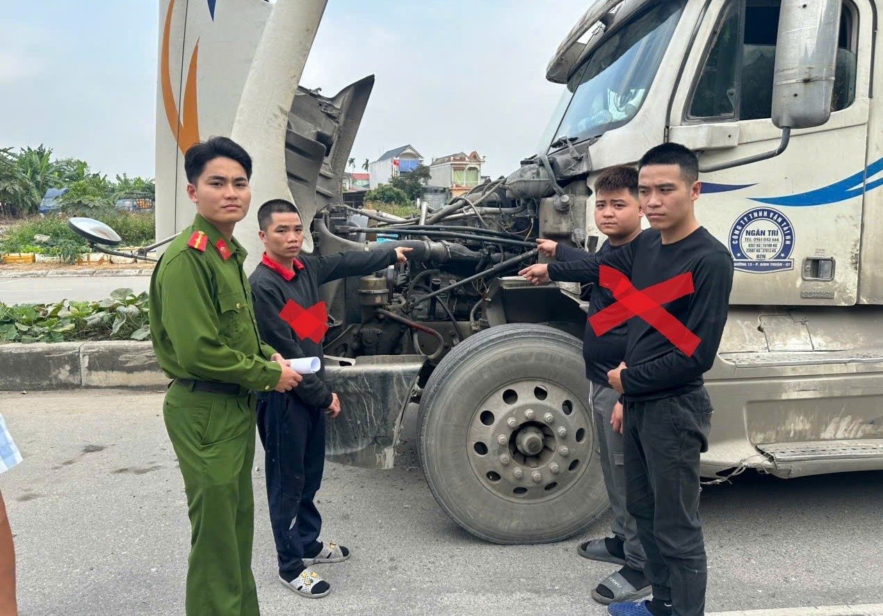 Bắt 3 đối tượng trộm hộp đen xe container ở Hải Phòng