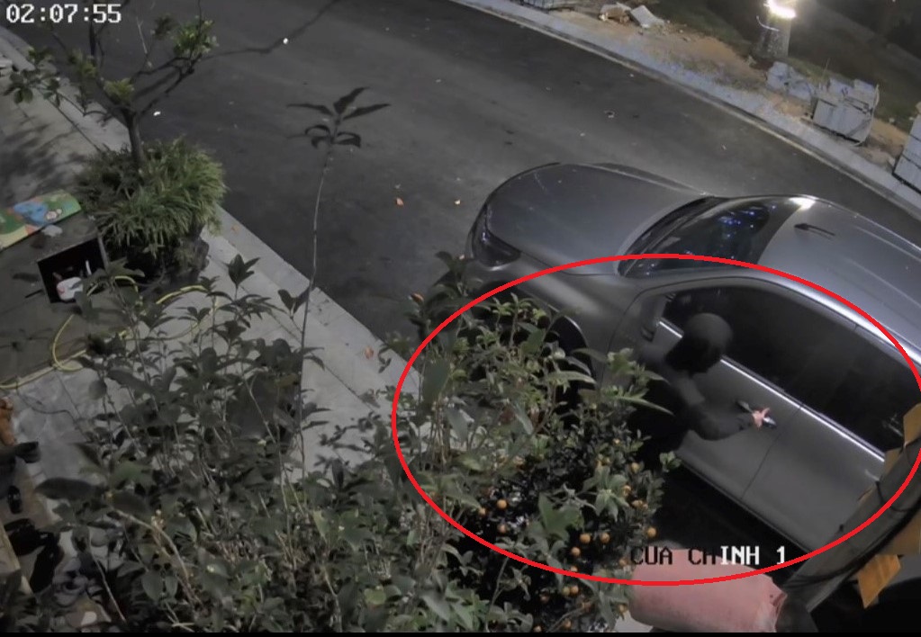 Đột nhập ô tô đỗ qua đêm, nam thanh niên trộm 100 triệu đồng