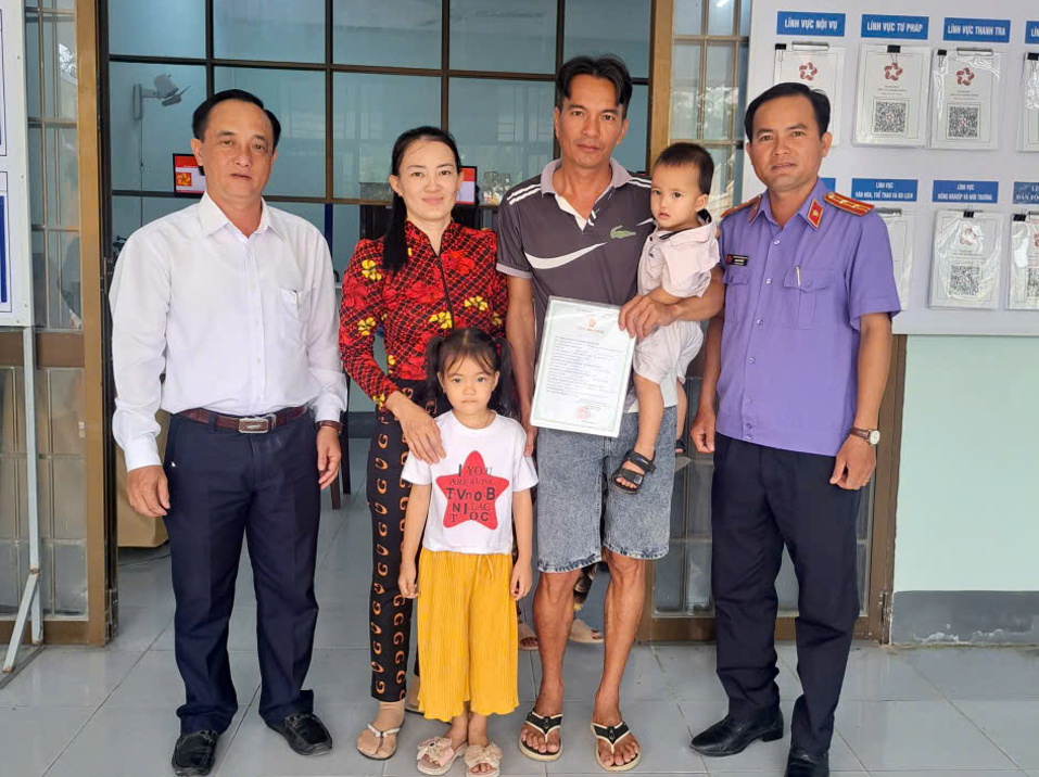 Chủ động bảo vệ quyền dân sự cho người yếu thế