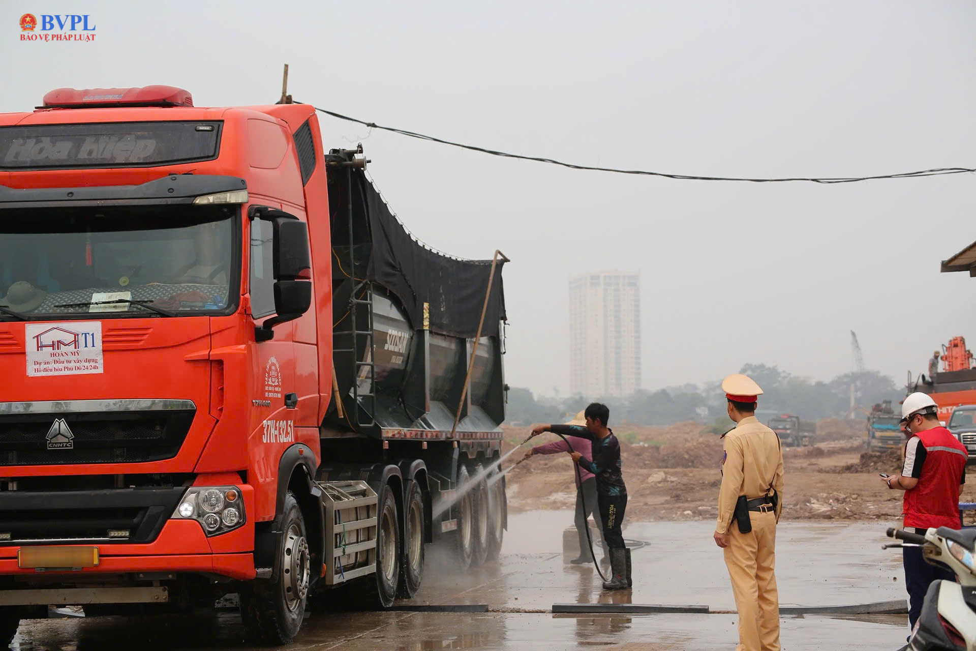 Tăng cường ghi hình, xử lý xe tải vi phạm tại các công trình