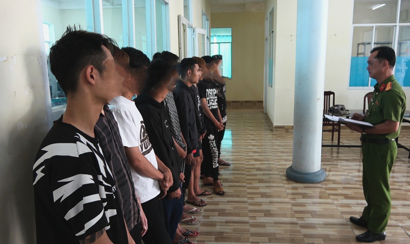 Khởi tố 11 đối tượng trong vụ “hỗn chiến” tại quán hủ tiếu ở Mỹ Tho