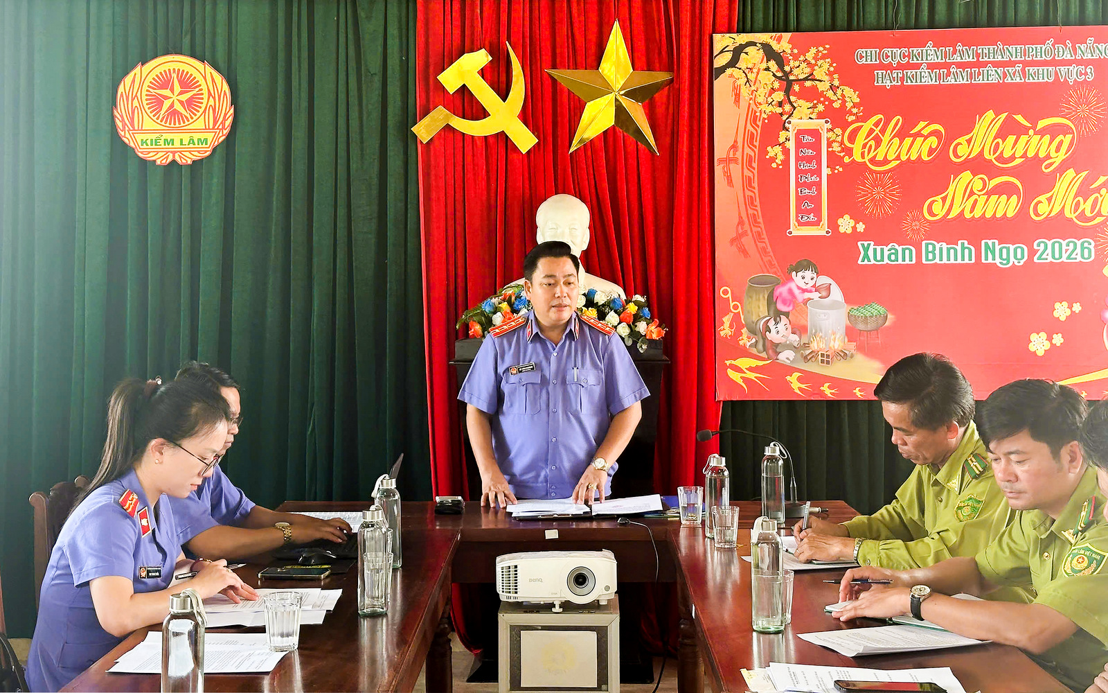 VKSND khu vực 10, TP Đà Nẵng kiểm sát việc tiếp nhận nguồn tin tội phạm tại Hạt kiểm lâm