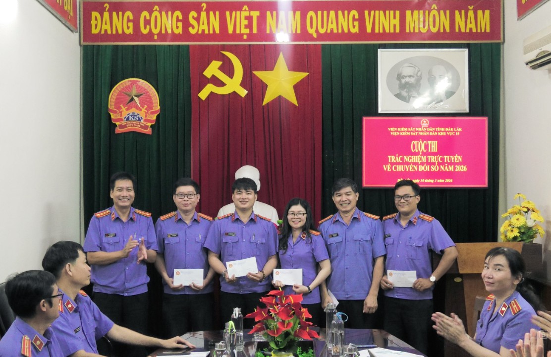 VKSND khu vực 15, tỉnh Đắk Lắk tổ chức cuộc thi trắc nghiệm về chuyển đổi số