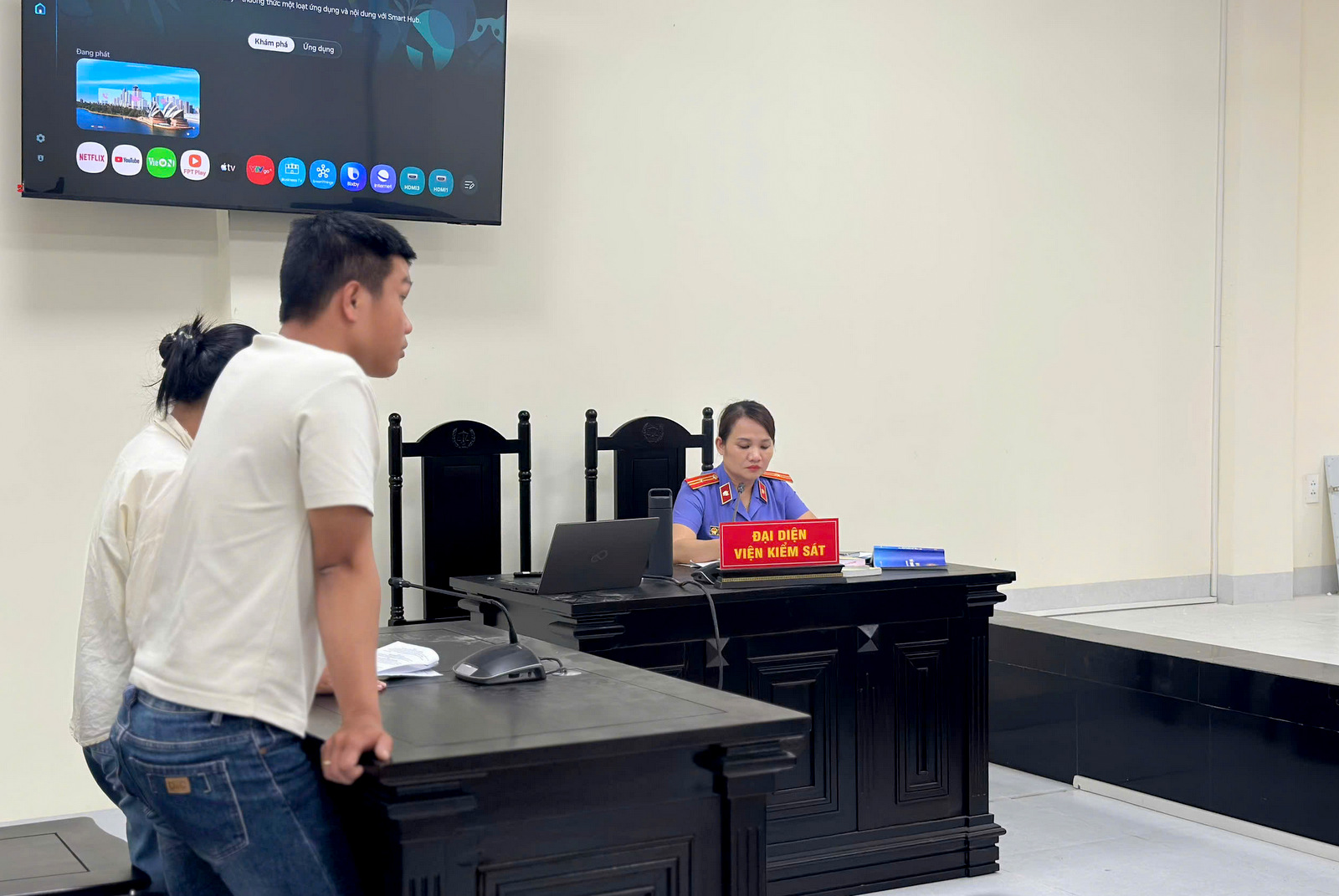 VKSND khu vực 10, TP Đà Nẵng ứng dụng công nghệ thông tin trong xét xử vụ án dân sự