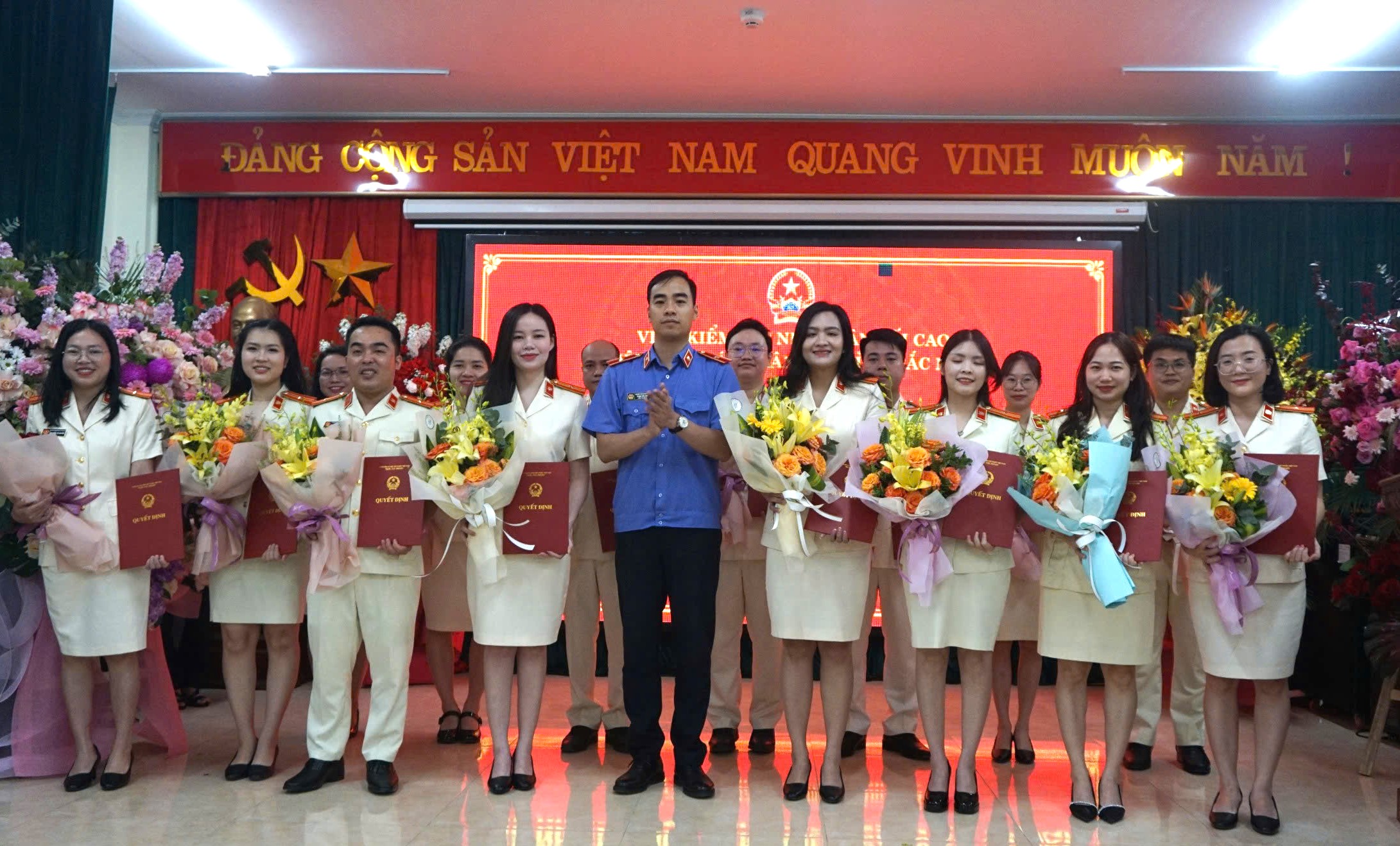 VKSND tỉnh Bắc Ninh trao Quyết định bổ nhiệm chức danh Kiểm sát viên sơ cấp