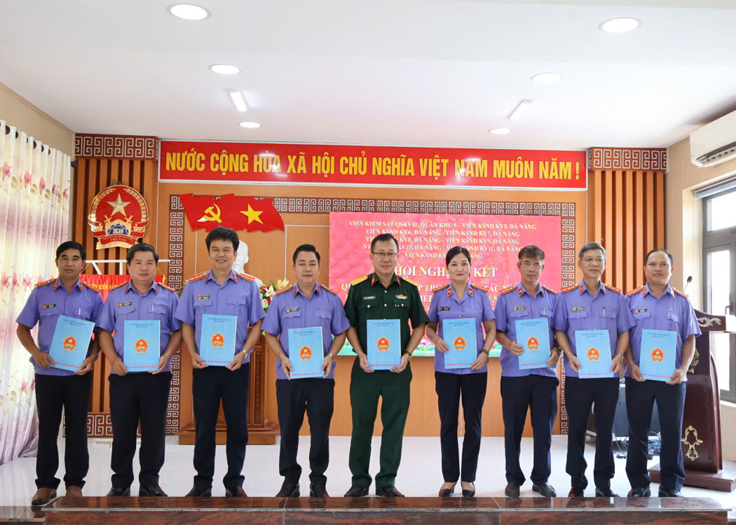 VKS Quân sự khu vực 51 tăng cường phối hợp với các VKSND khu vực trên địa bàn Đà Nẵng