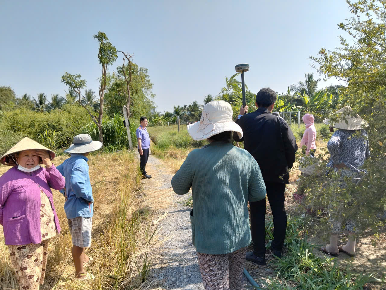 Kiểm sát chặt chẽ việc xem xét, thẩm định tại chỗ vụ án tranh chấp quyền sử dụng đất