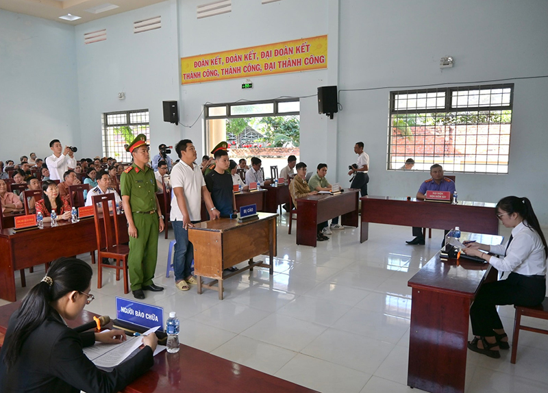 Lâm Đồng tổ chức nhiều phiên tòa giả định tuyên truyền về chống khai thác IUU