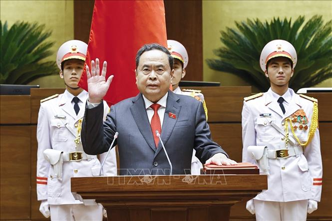 Chủ tịch Quốc hội Trần Thanh Mẫn tái đắc cử với tỉ lệ 100 đại biểu có mặt tán thành