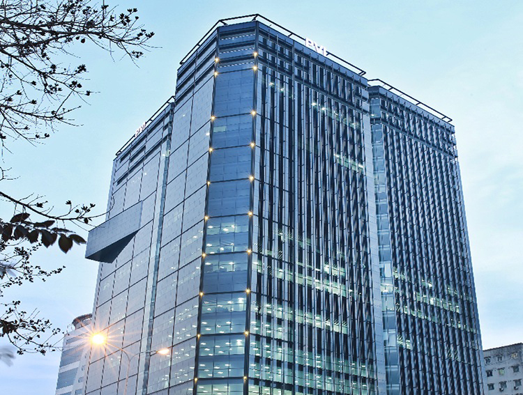 Xử phạt 2 doanh nghiệp lĩnh vực dầu khí vì vi phạm công bố thông tin