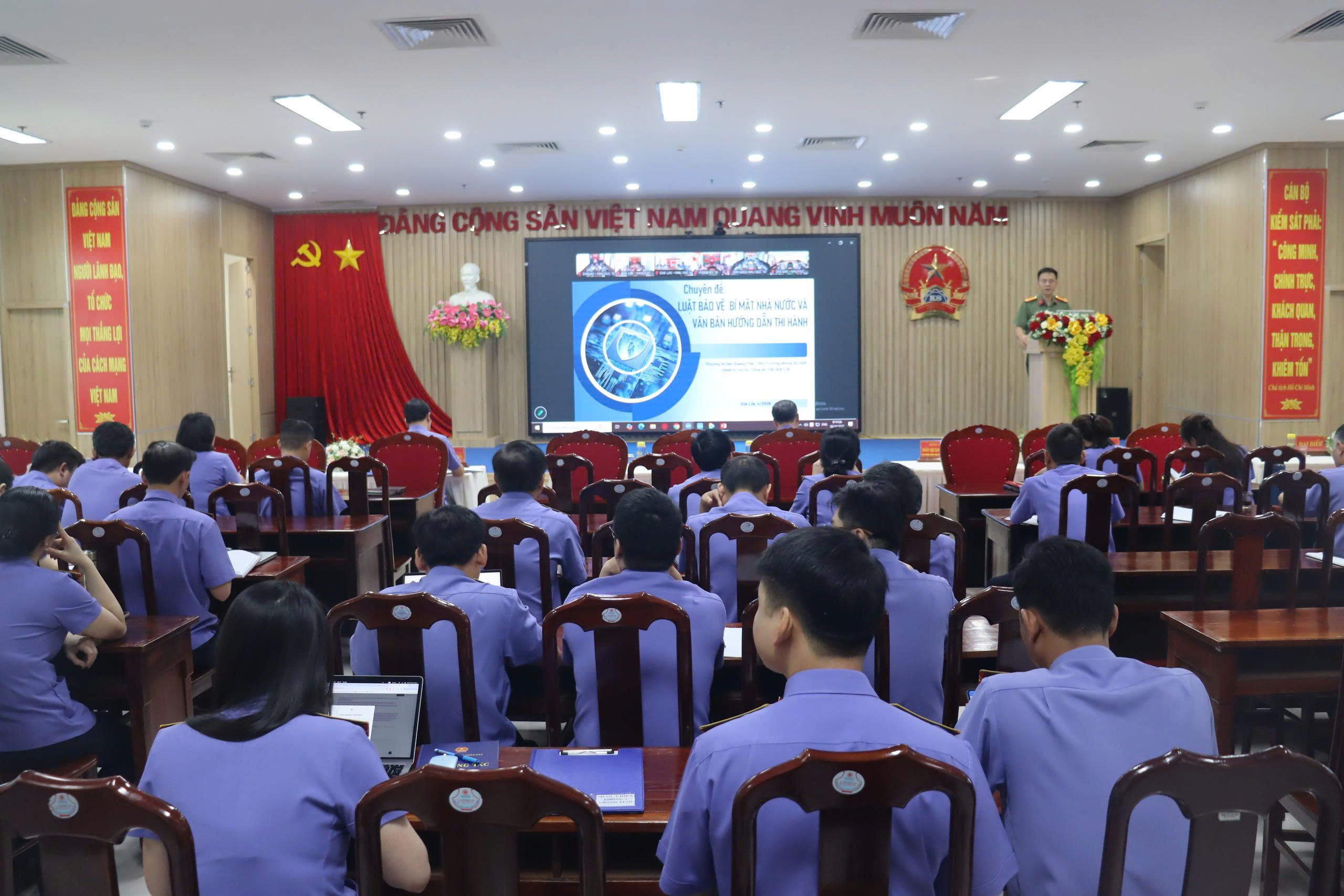 Tập huấn về Luật Bảo vệ bí mật nhà nước và an toàn thông tin, an ninh mạng