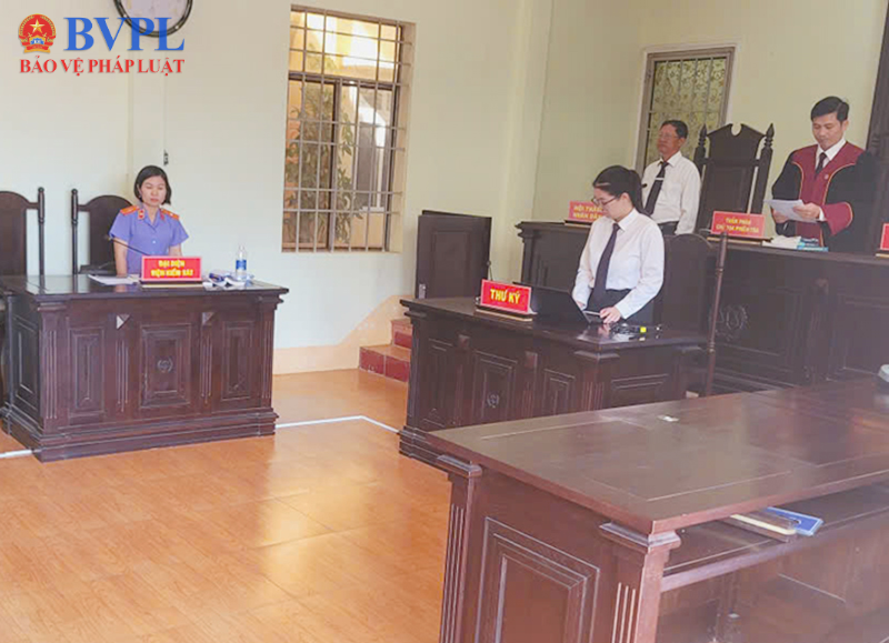 VKSND Khu vực 7 tỉnh Lâm Đồng tham gia phiên tòa rút kinh nghiệm vụ án hành chính