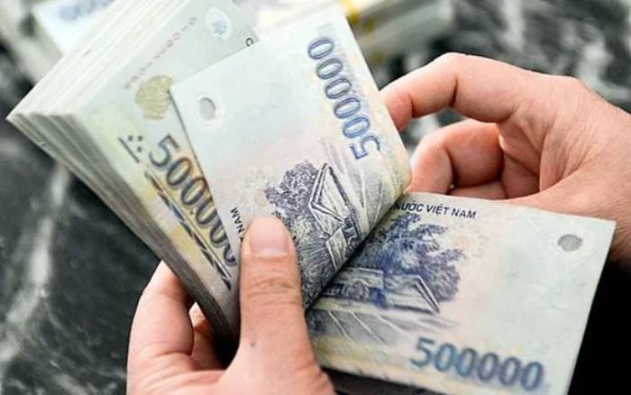 Tiền lương làm ban đêm, ngoài giờ có được miễn thuế thu nhập cá nhân không