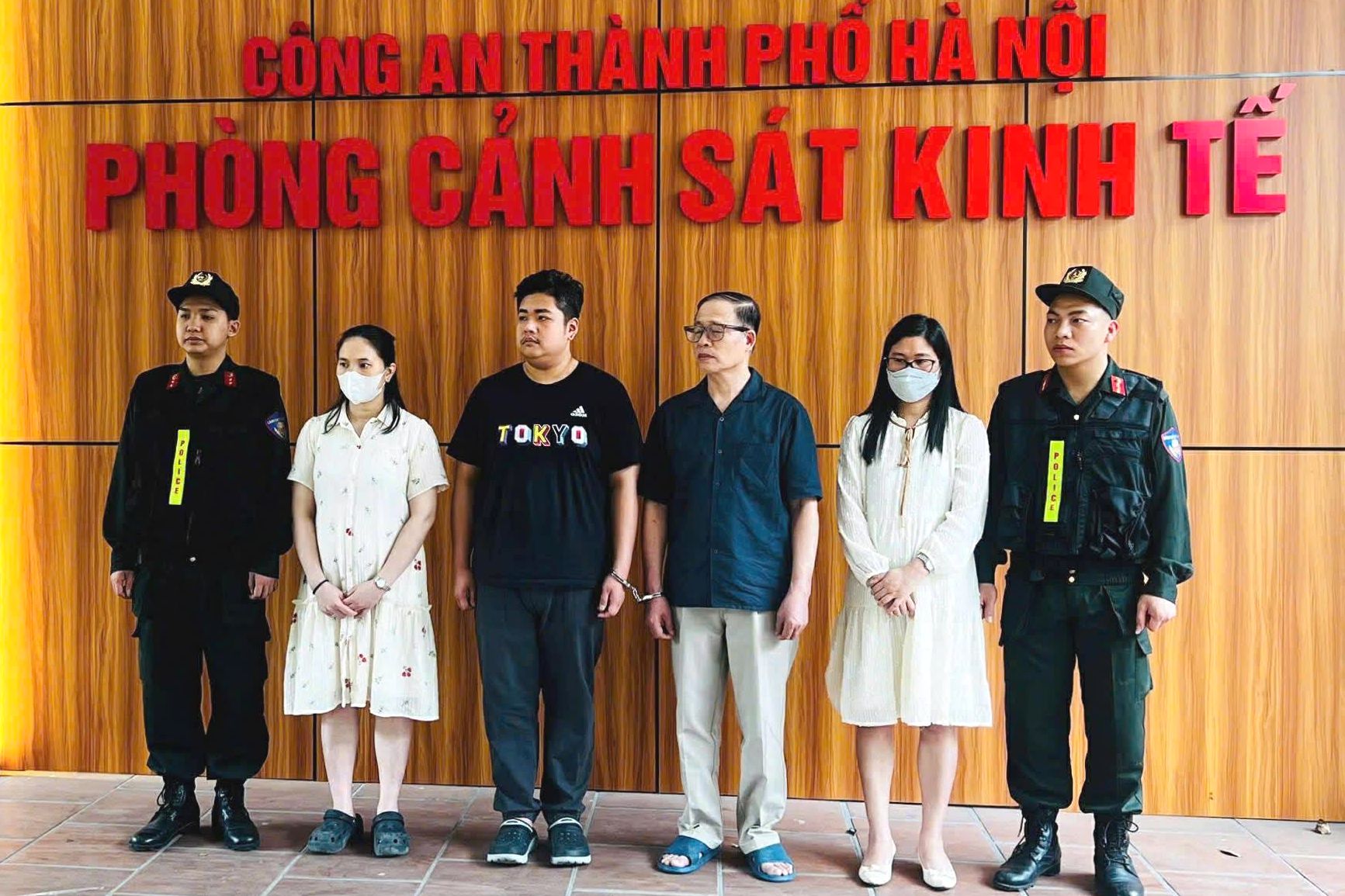 VKSND TP Hà Nội Phê chuẩn khởi tố ông chủ vàng bạc đá quý Bảo Tín Minh Châu