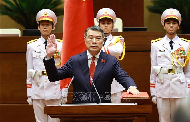 Hình ảnh Lễ tuyên thệ và phát biểu nhậm chức của Thủ tướng Lê Minh Hưng