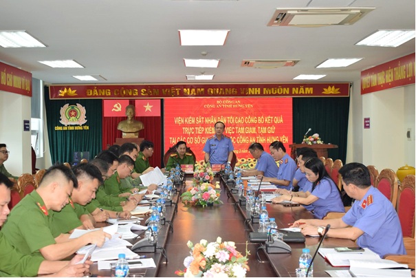 VKSND tỉnh Hưng Yên phối hợp với Vụ 8, VKSND tối cao trực tiếp kiểm sát Trại tạm giam số 1 Công an tỉnh