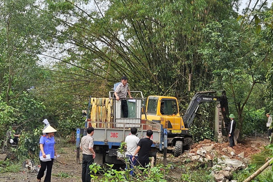 VKSND khu vực 1- Hà Tĩnh, kiểm sát cưỡng chế thi hành án dân sự