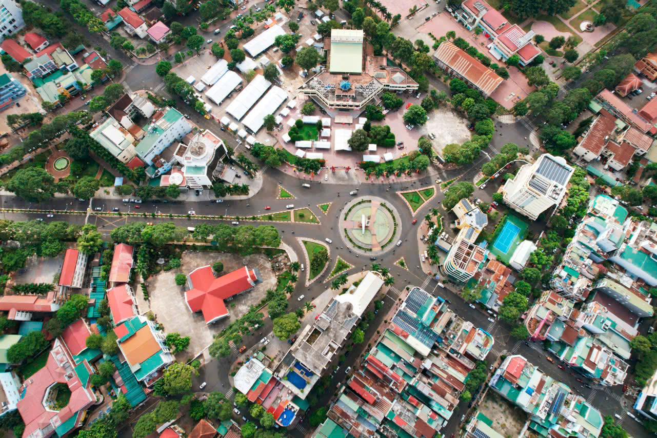 Đề xuất tăng thêm 2 triệu đồng tháng hỗ trợ cán bộ làm việc xa nhà ở Đắk Lắk