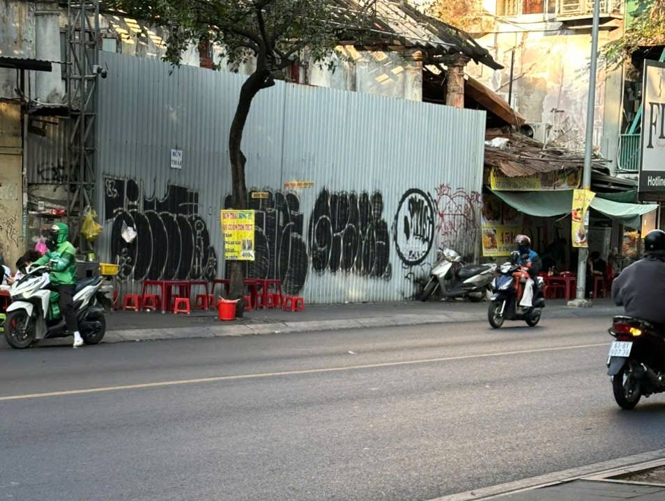 Sắp xét xử phúc thẩm vụ án dân sự tranh chấp đòi lại tài sản, hợp đồng dân sự hứa thưởng