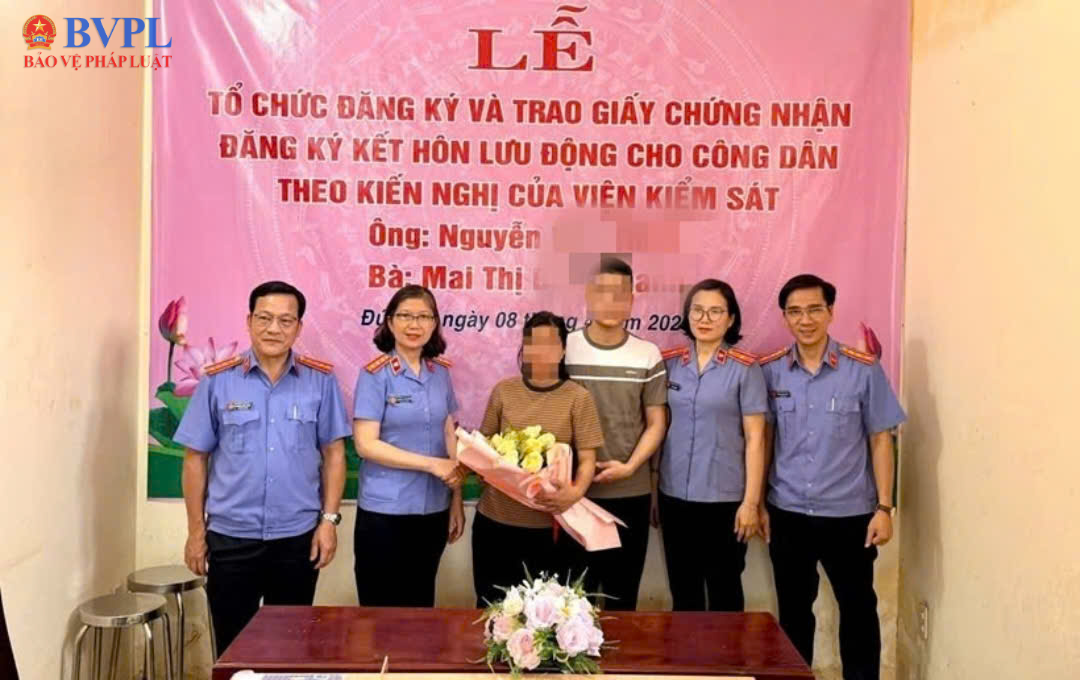 VKSND khu vực 8 - Gia Lai phối hợp tổ chức đăng ký kết hôn lưu động cho người đang bị tạm giam