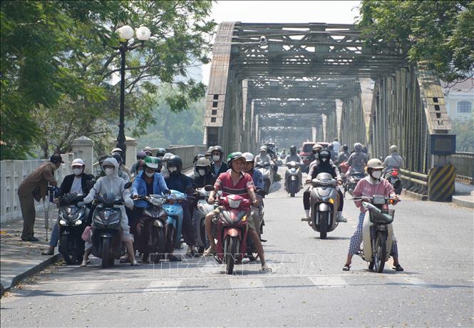 Từ ngày 10-11 4, khu vực Bắc Trung Bộ nắng nóng kéo dài và đặc biệt gay gắt