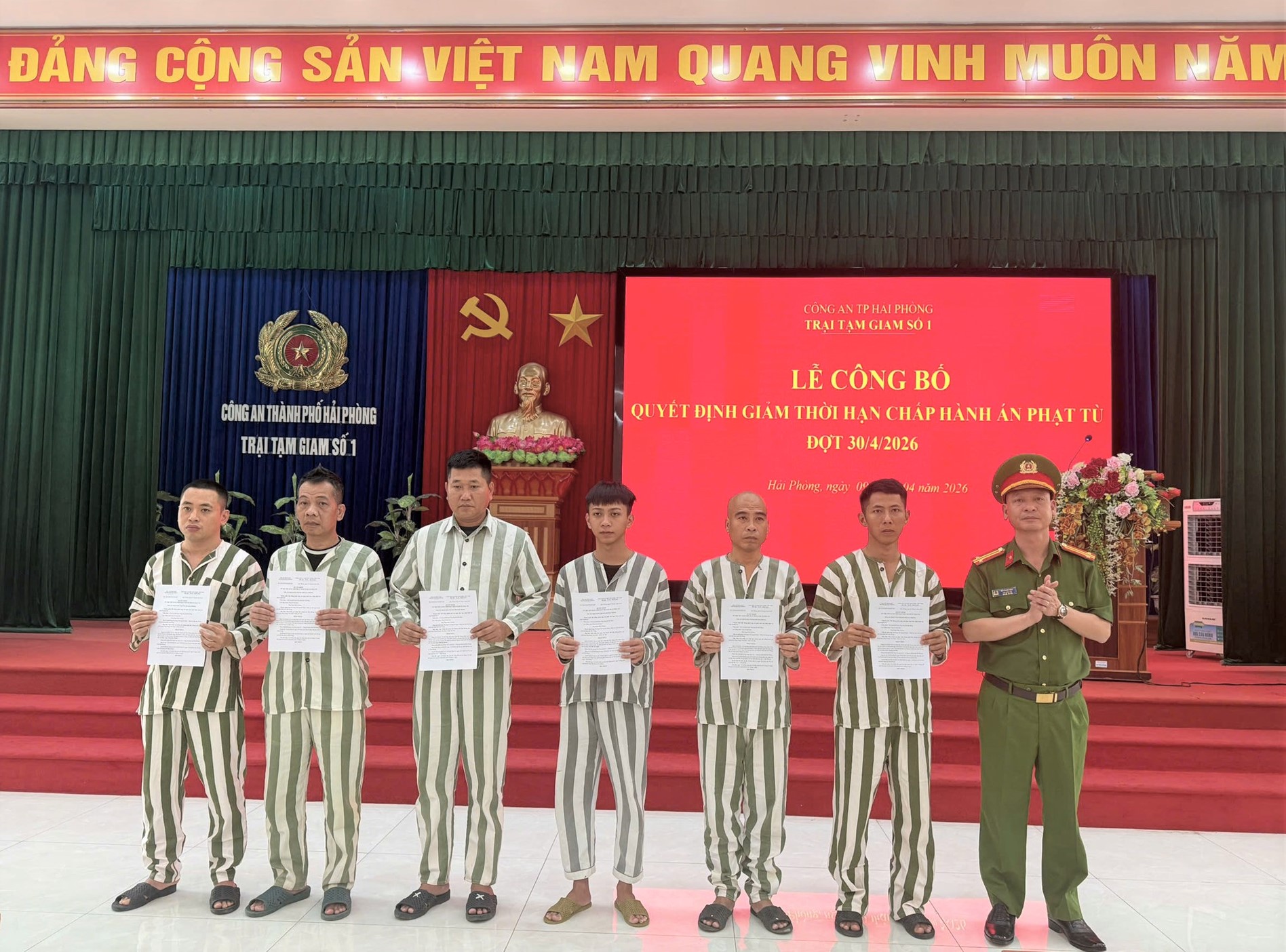 Hải Phòng công bố giảm án cho 47 phạm nhân dịp 30 4