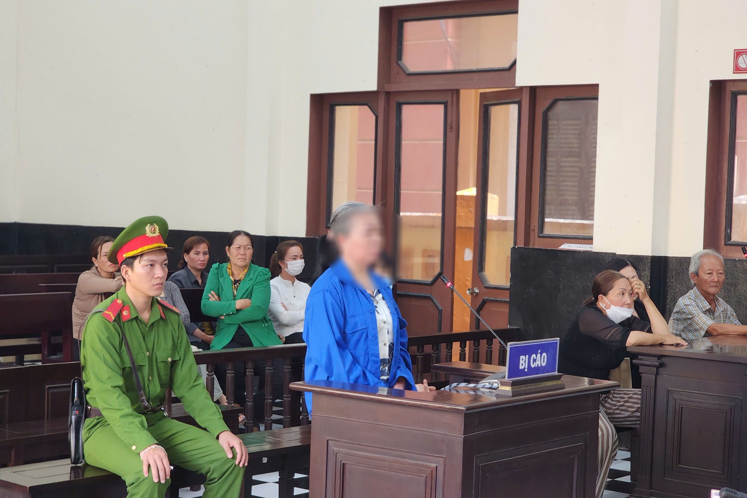 Người vợ lãnh án 10 năm tù do đánh chồng tử vong