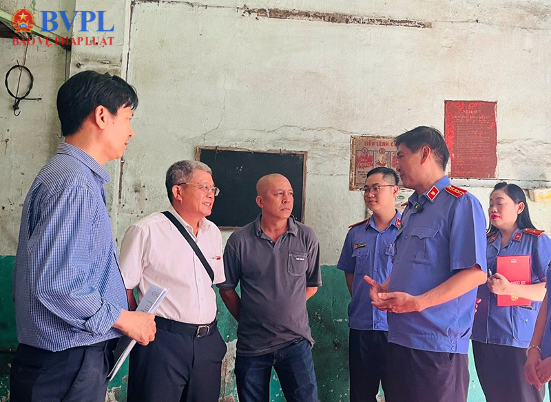 Viện kiểm sát xử lý vụ chiếm dụng đất công kéo dài, thu hồi hơn 2,1 tỉ đồng