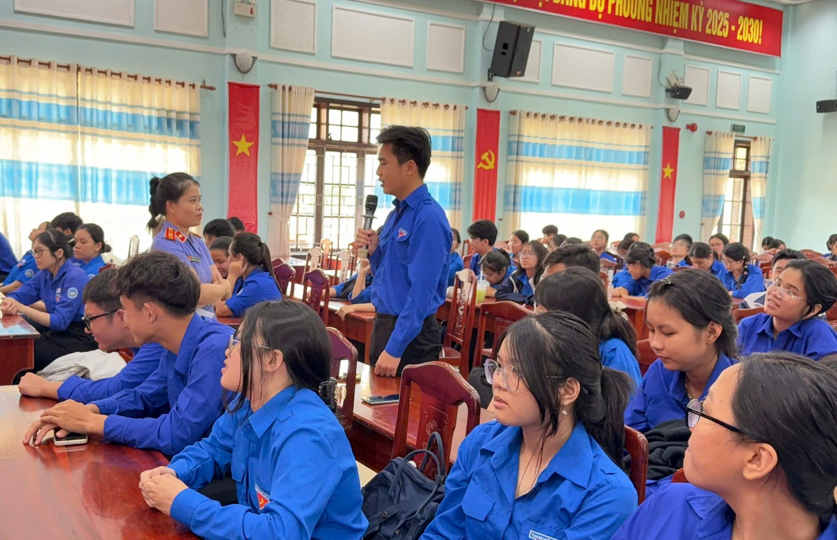 VKSND khu vực 10, TP Đà Nẵng tổ chức phiên tòa giả định tuyên truyền phòng, chống ma túy