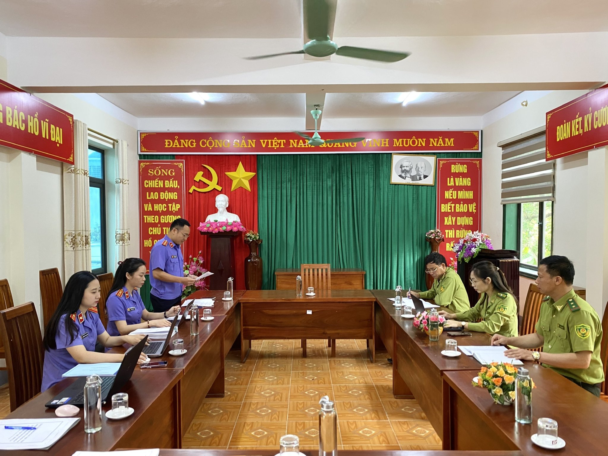 Kiểm sát việc tiếp nhận, giải quyết nguồn tin về tội phạm tại Hạt kiểm lâm khu vực XII, tỉnh Sơn La