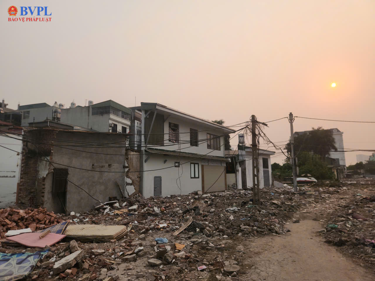 Vì sao nhà “siêu mỏng, siêu méo” mọc lên dọc đường nối Đồng Tàu – Giải Phóng