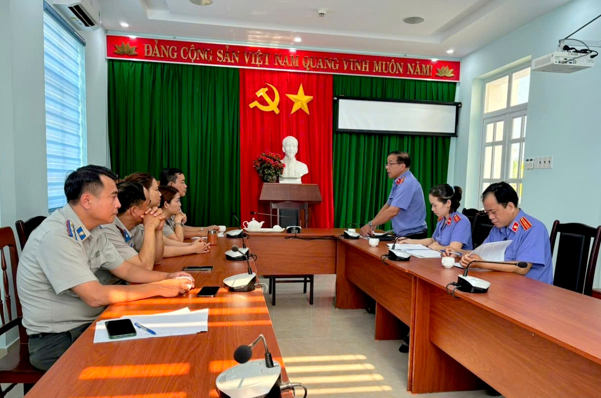 VKSND các khu vực tại Quảng Ngãi tăng cường kiểm sát thi hành án