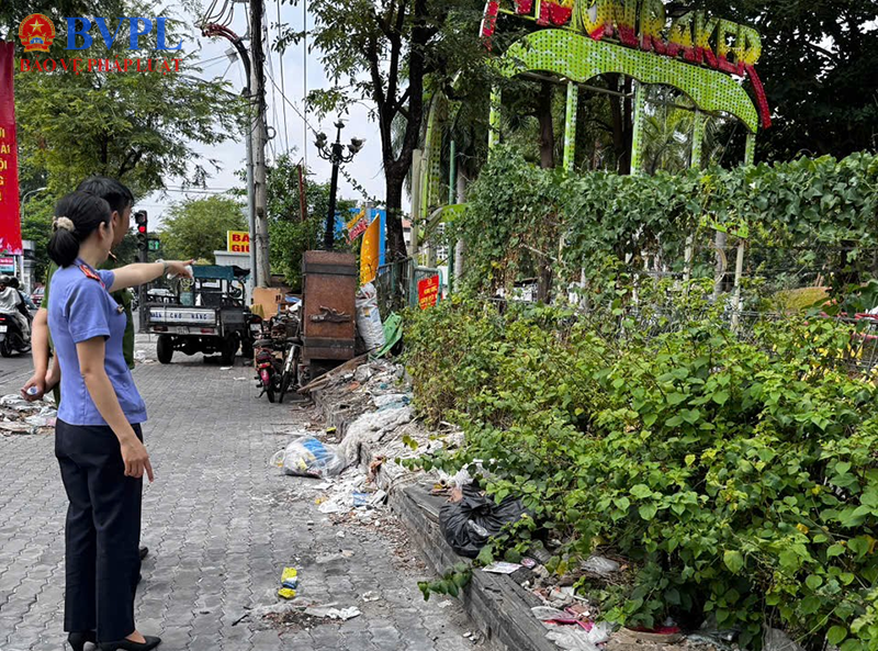 VKSND Khu vực 4 TP Hồ Chí Minh kiến nghị xử lý tình trạng rác thải tại Công viên Lê Thị Riêng
