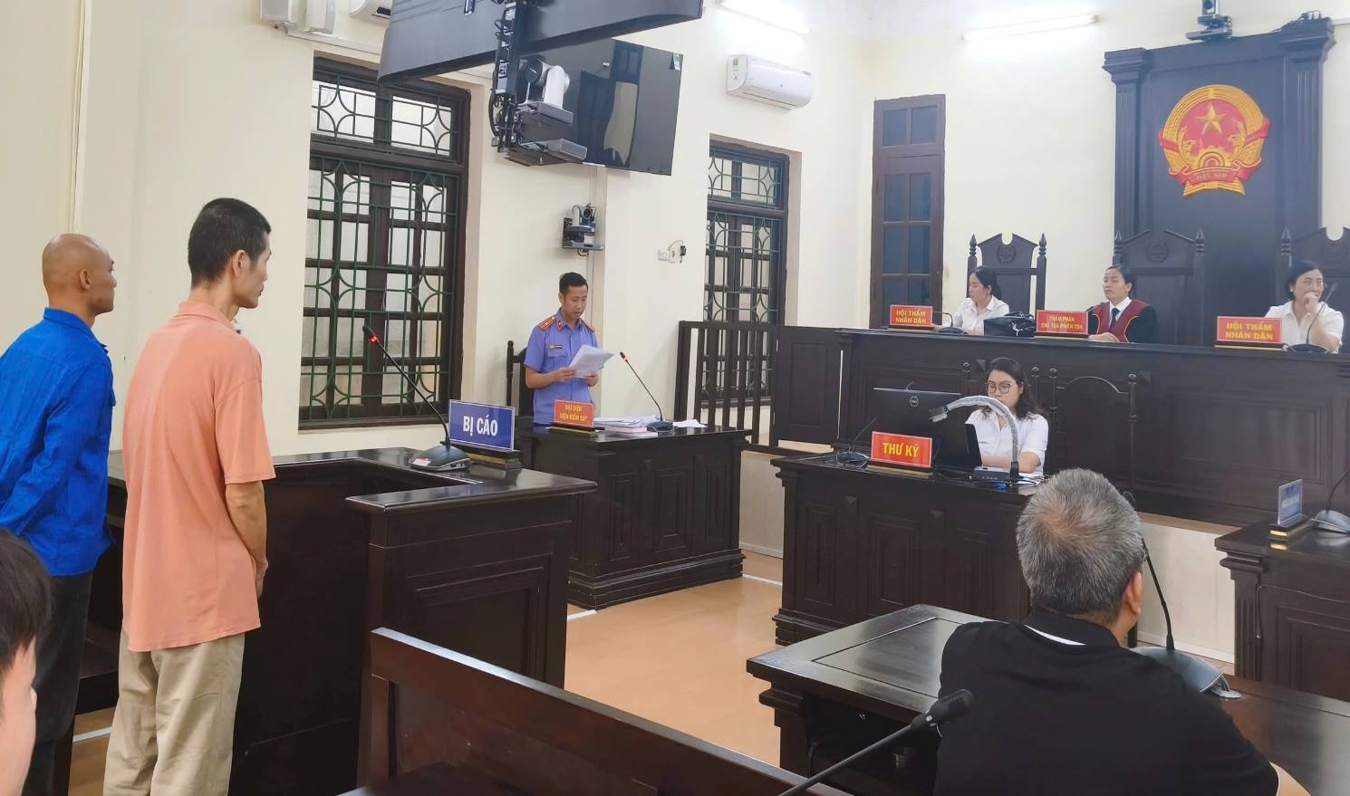 VKSND Khu vực 6 - Ninh Bình phối hợp tổ chức phiên tòa rút kinh nghiệm vụ án hình sự