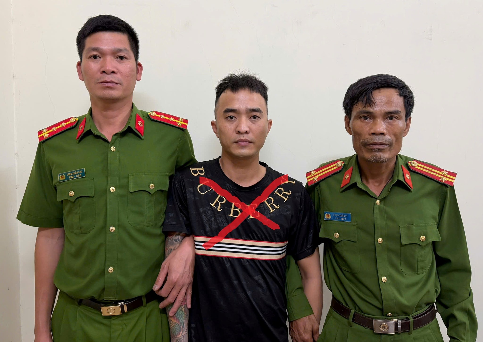 Đối tượng có 4 tiền án đột nhập nhà dân trộm lợn đất chứa gần 18 triệu đồng