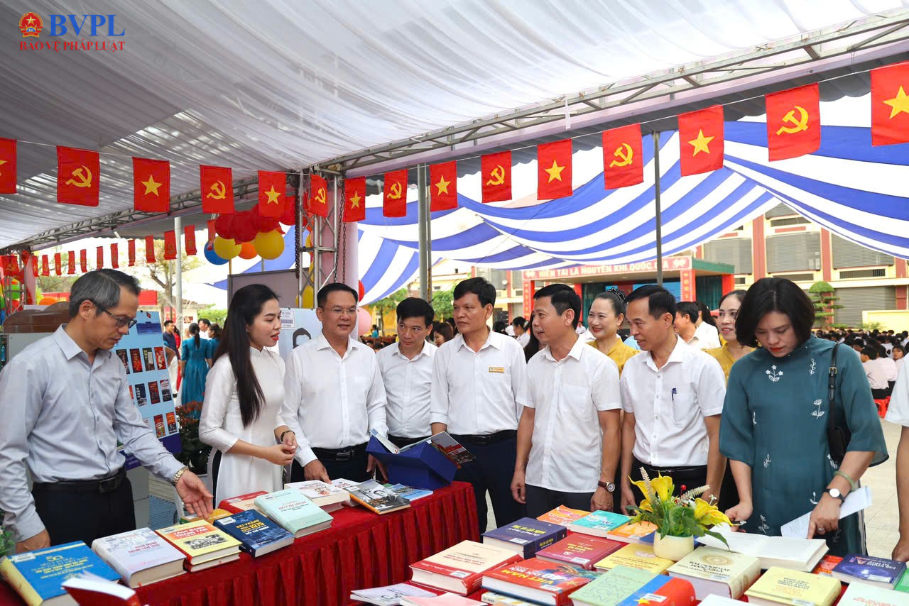 Ngày Sách và Văn hóa đọc Việt Nam được Hà Tĩnh tổ chức long trọng