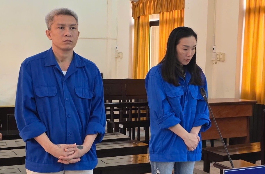 2 bị cáo lãnh 38 năm tù vì mua bán hơn 1kg ma túy