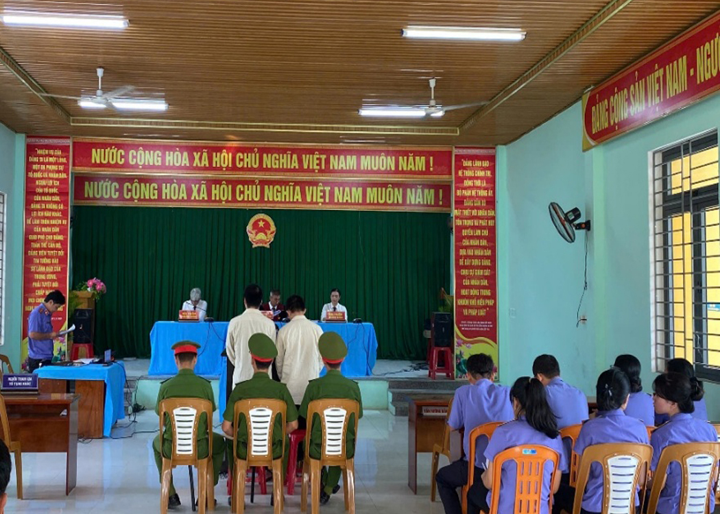 VKSND khu vực 11, TP Đà Nẵng phối hợp xét xử lưu động, rút kinh nghiệm vụ án về ma túy