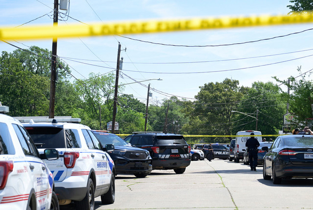 Người cha nổ súng nhắm vào 7 đứa con và người vợ gây chấn động nước Mỹ