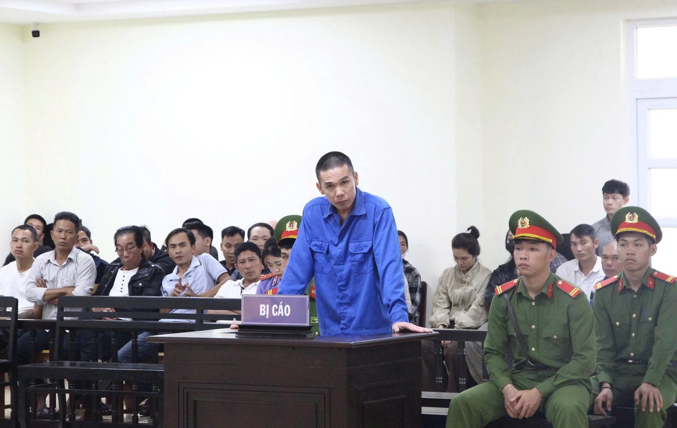 Tuyên tử hình kẻ sát hại 3 người trong gia đình vợ