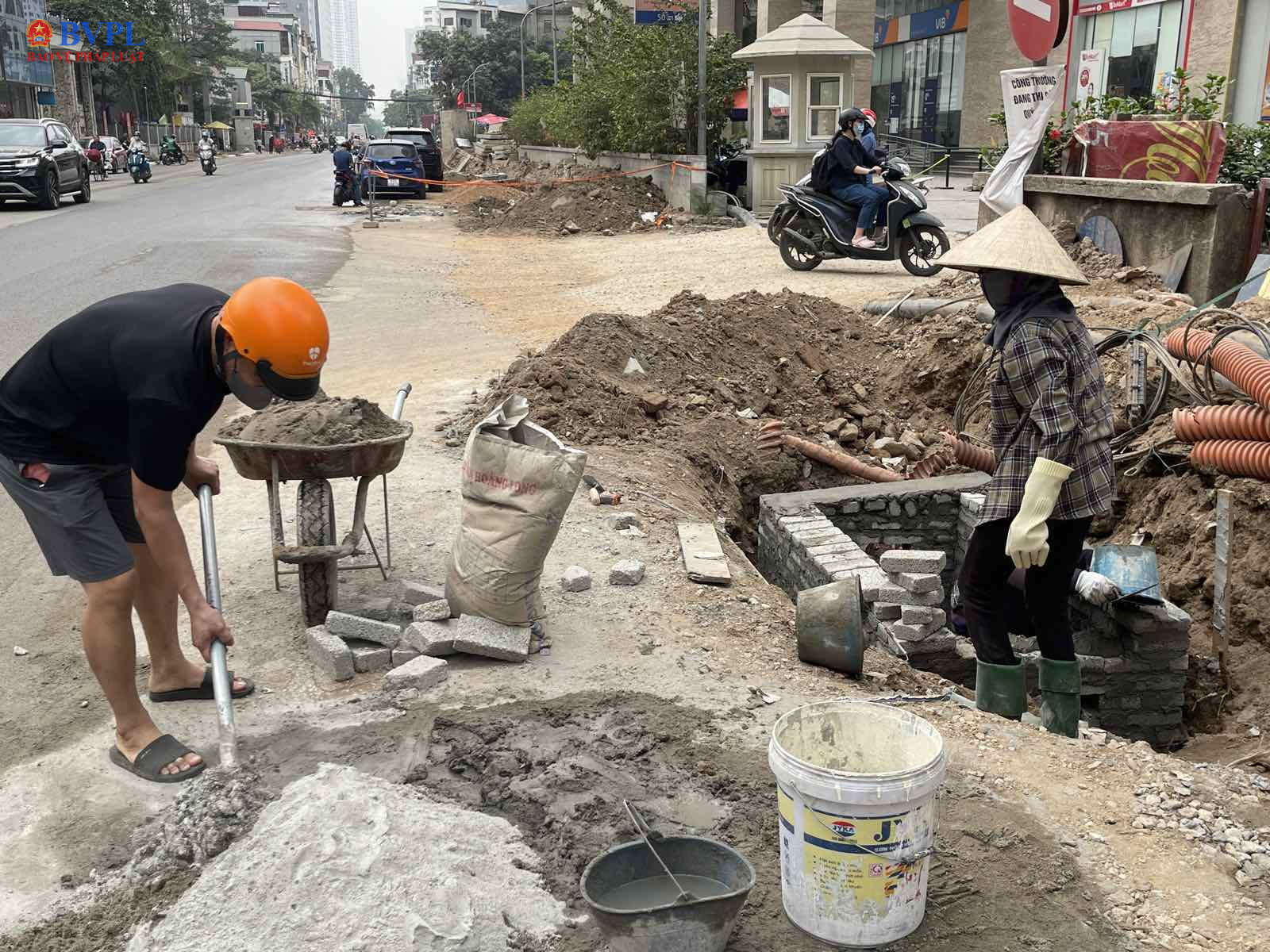 Dự án cải tạo, mở rộng đường Nguyễn Tuân lại “lỡ hẹn”, lợi ích công bị xâm phạm