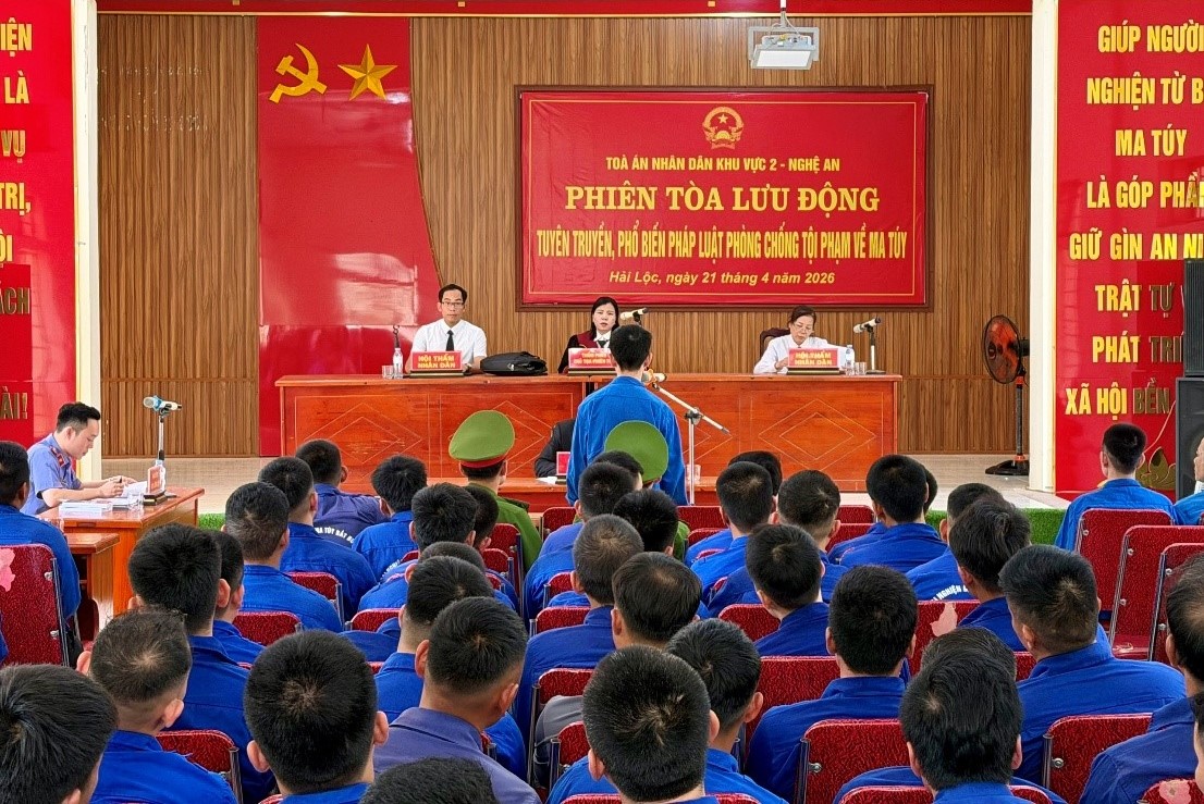 VKSND khu vực 2, tỉnh Nghệ An đẩy mạnh tuyên truyền pháp luật thông qua phiên tòa xét xử lưu động