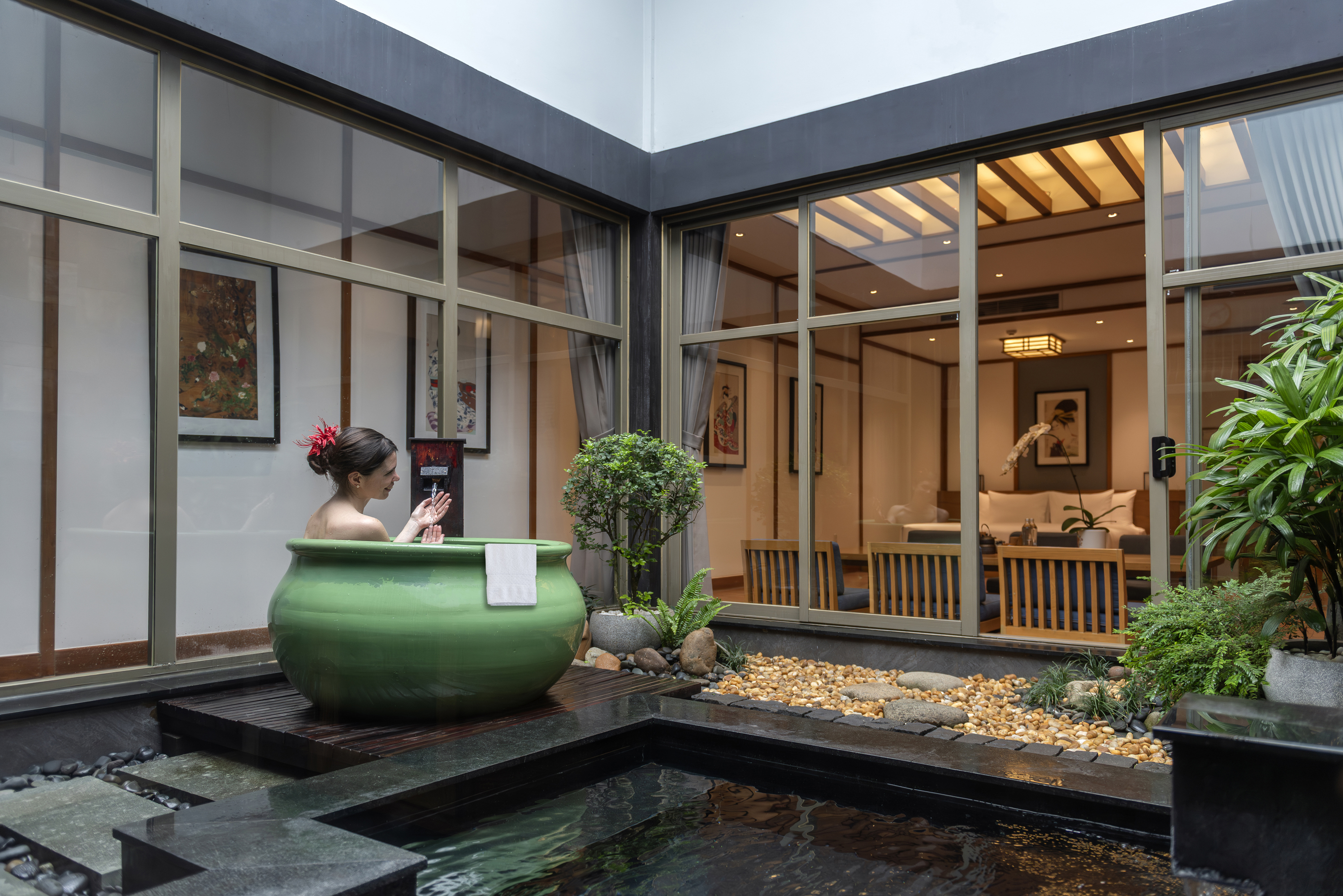 Khu nghỉ dưỡng onsen của Hilton khai trương, sẵn sàng đón tệp khách quốc tế cao cấp đến Quảng Ninh