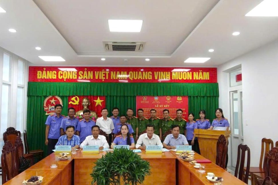 VKSND Khu vực 11 - Vĩnh Long đã ký kết Quy chế phối hợp giải quyết án hình sự